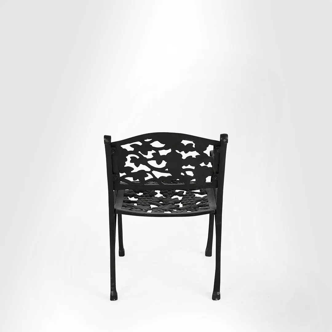 Ellis XXV Cast Iron Table And Chair Set