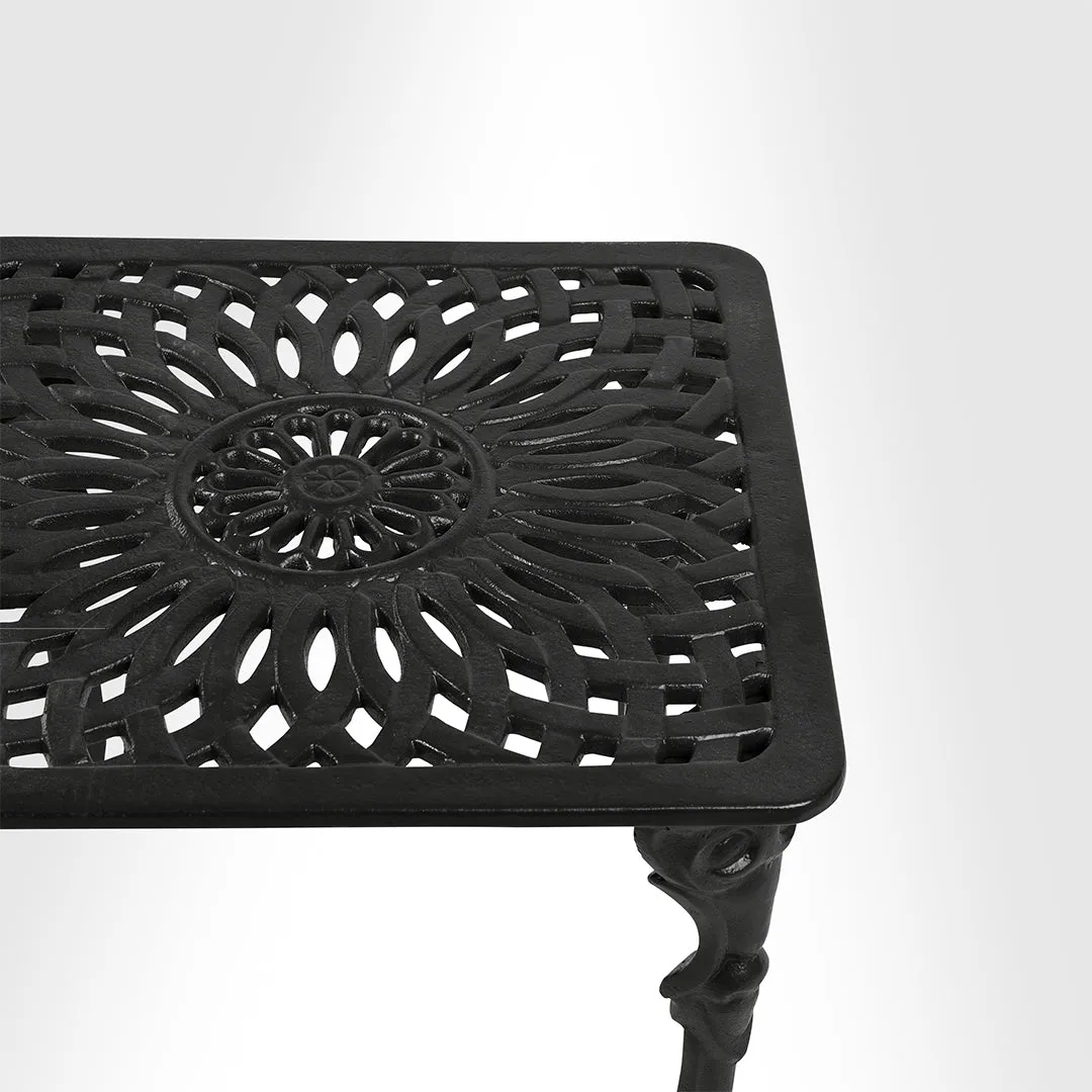 Ellis XXV Cast Iron Table And Chair Set